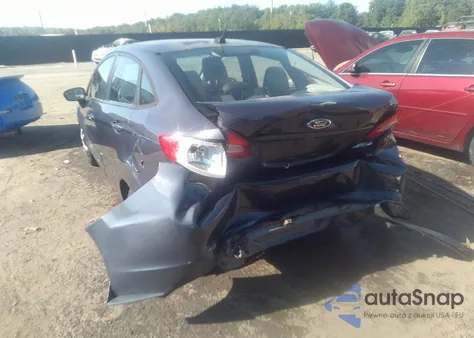 2013 Ford Fiesta S z USA, uszkodzony, nr VIN 3FADP4AJ8DM224296